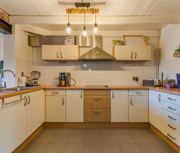 Instapklare woning met tuin en 3 slaapkamers in hartje Poperinge. - Foto 5