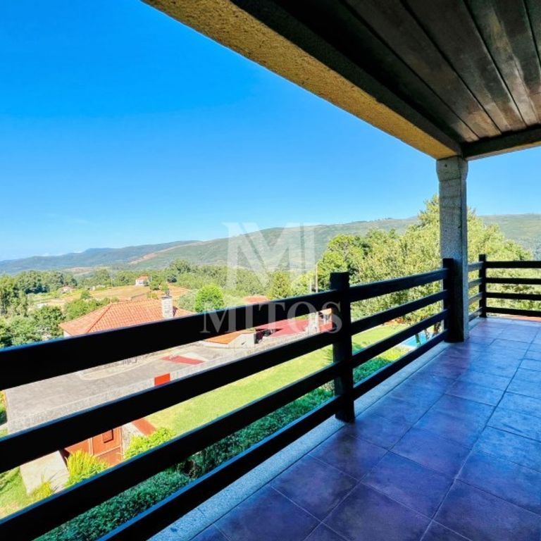 4 room luxury House for rent in Azevedo, Caminha, Distrito de Viana do Castelo - Photo 1