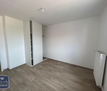 Location Appartement 3 pièces 64m² TOURCOING 59200 - Photo 2
