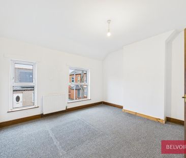 2 bedroom semi-detached house to rent - Photo 3