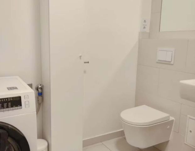 Revaler Straße 4th Floor - Small Room 1 - Foto 1