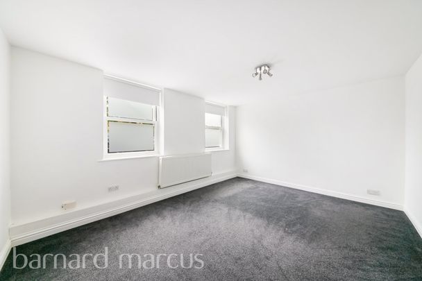 Portsmouth Road, THAMES DITTON - Photo 1