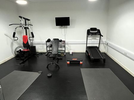 Studio Flat, Norfolk Street, L1 - Photo 3