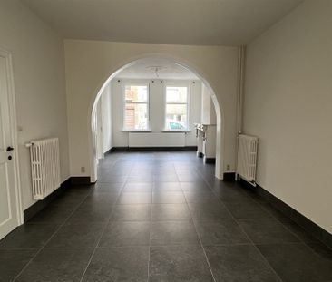 Klassevolle herenwoning met 3 slaapkamers en tuin - Photo 2