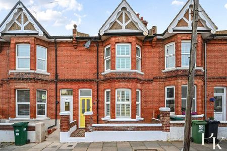 3 bedroom terraced house to rent - Photo 5