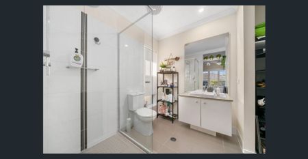 RENT IS $630 PER WEEK UNTIL 17/02/26 THEN WILL INCREASE TO $730 PER WEEK FROM 18/02/2026 - Photo 3