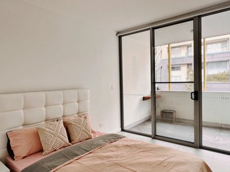 2 bed 2 bath-1 - Photo 4