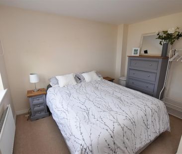 3 BED Town house To rent - Photo 5