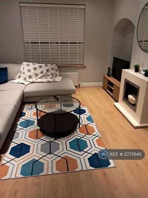 2 bedroom terraced house to rent - Photo 1