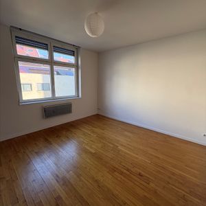 Location Appartement 1 pièce 26m² - Photo 2