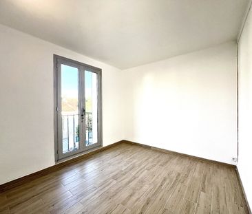 Saint-Just / Le parc des Chartreux - 3 pièces + balcon + cave - Photo 4