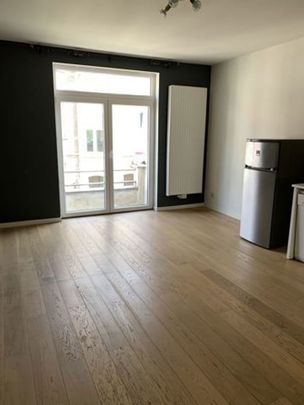 Appartement te huur - Photo 1