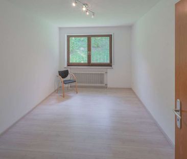 Gepflegte 4,5-Zimmer-Wohnung zu vermieten mit einer Terrasse und Ga... - Photo 5