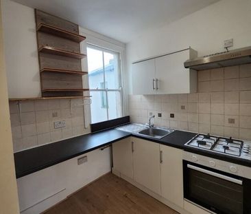 4 Bed Flat, Hichisson Road, SE15 - Photo 6