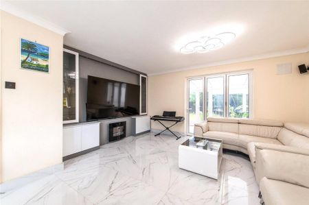 3 bedroom detached house to rent - Photo 5