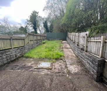 Maes Y Gelynen, Swansea, SA6 - Photo 6