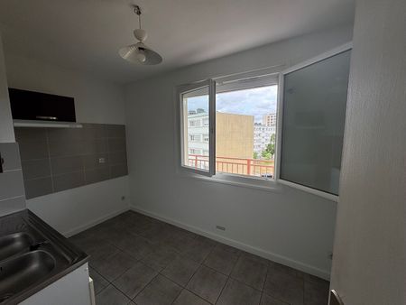 Location Appartement 2 pièces 42m² - Photo 3