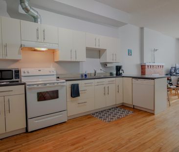 For Lease - 17 John Street Unit# 2nd Floor, Hamilton, Ontario - Photo 4