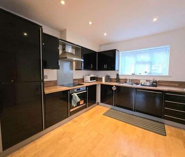 A Stratford Road, Shirley, Solihull, B90 - Photo 5