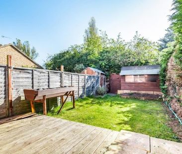 Nuthatch Close, Staines-upon-Thames, Surrey,TW19 - Photo 6