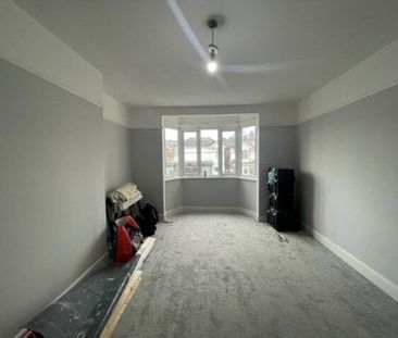 Charminster Road, Bournemouth - Photo 1