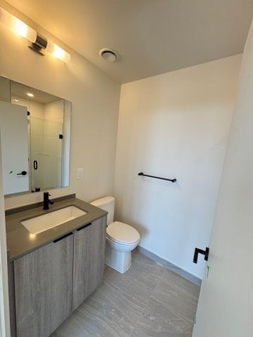 For Lease - 181 Sterling Road Unit# LPH03, Toronto, Ontario - Photo 4