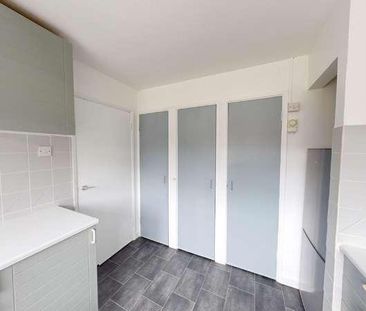 Woodside Court, Lisvane, Cardiff, CF14 - Photo 1