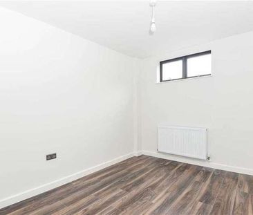 Kotecha Heights, High Wycombe, HP12 - Photo 4