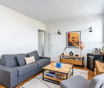 Location Appartement 2 pièces 47m² - Photo 3