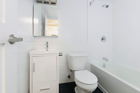 For Lease - 990 Avenue Road Unit# 107, Toronto, Ontario - Photo 3