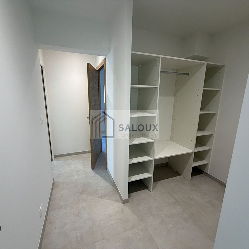 Location Maison 5 pièces 141m² - Photo 1