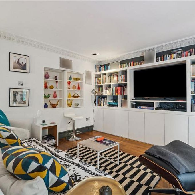 3 bedroom flat to rent - Photo 1