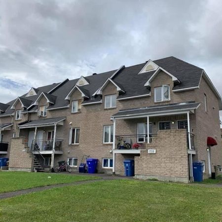 Appartement 5 1|2 a louer - Photo 4