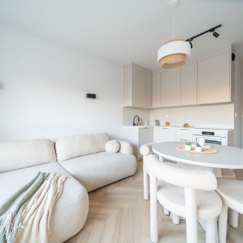 NIEUŻYWANE UMEBLOWANE NOWE 3 POKOJE 55 m² - Zdjęcie 1