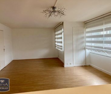 Location Appartement 5 pièces 96m² LE MANS 72100 - Photo 1