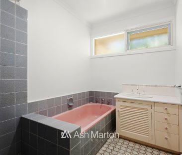 5 Heathmont Close, Frankston, VIC 3199 - Photo 4