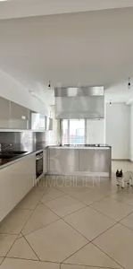 sehr schöne, klimatisierte Wohnung mit 3 Schlafzimmer beim Lycee Francais - Photo 1