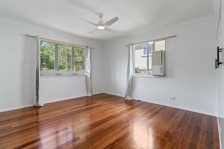 30 Centre Street, Aspley QLD, Belconnen - Photo 5
