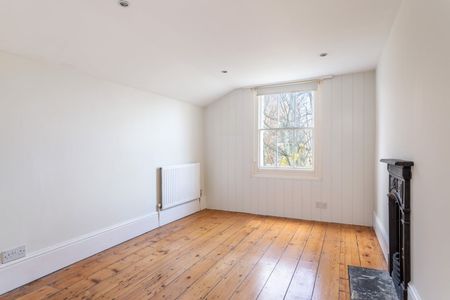 2 Bed Terraced House, York Road, BN3 - Photo 3