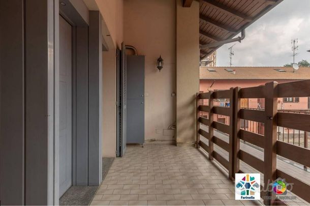 Appartamento di 80 m² con 2 locali e box auto a Ve - Photo 1