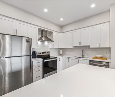 For Lease - 28 Verglas Lane, Orleans - Convent Glen and Area, Ontario - Photo 2