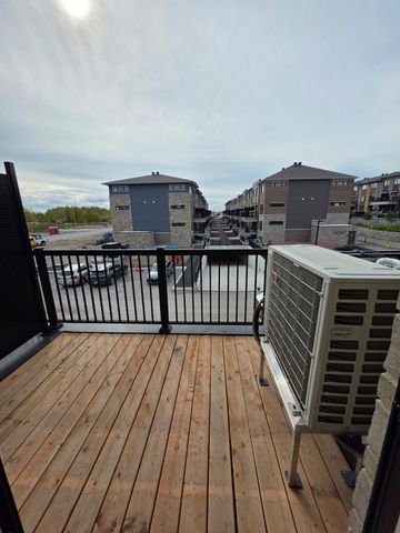 For Lease - 201 Glenroy Gilbert Drive Unit# 10, Barrhaven, Ontario - Photo 4