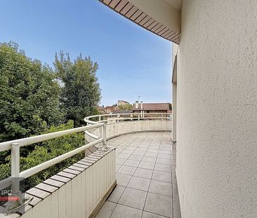 Location Appartement 2 pièces 54m² - Photo 2