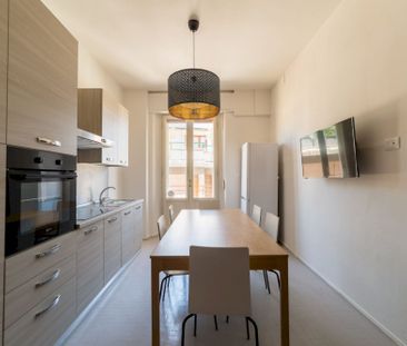 Spacious double room in Viale Dei Mille - Photo 6