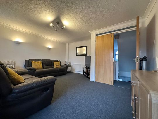 3 bedroom house to rent - Photo 1