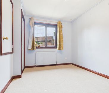 4 bedroom detached house to rent - Photo 2