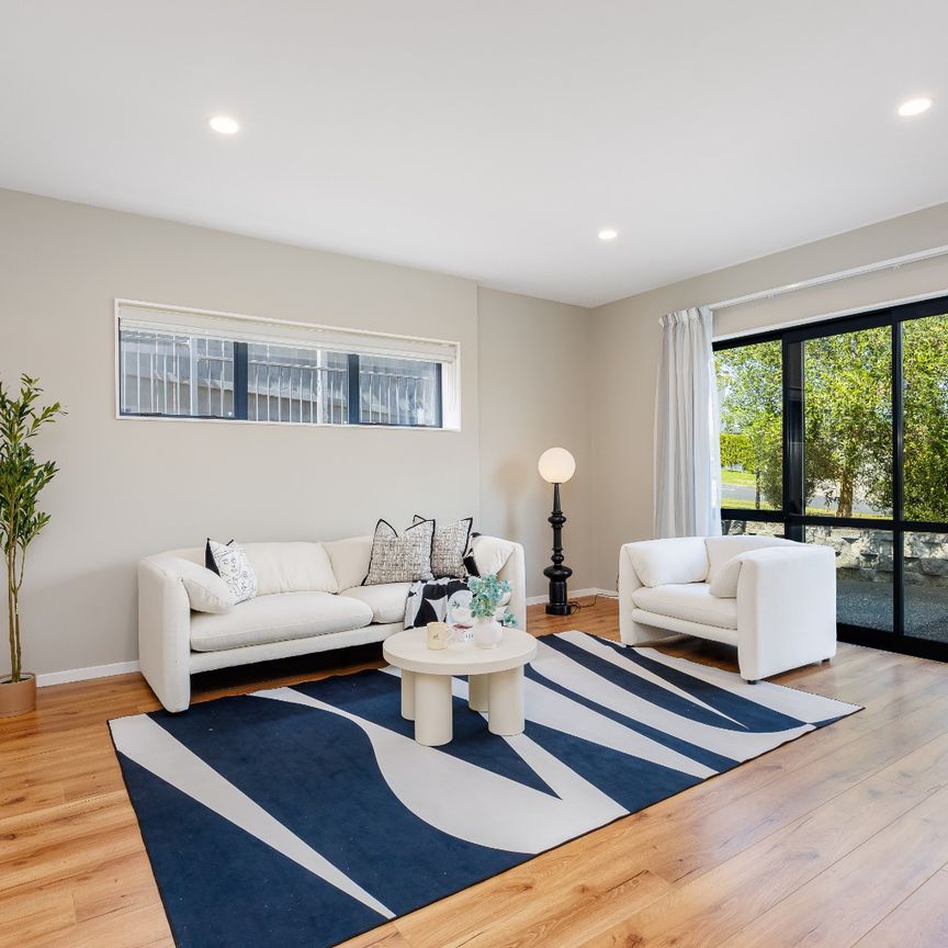 A fabulous multi-story home in beautiful Gulf Harbour - Photo 1