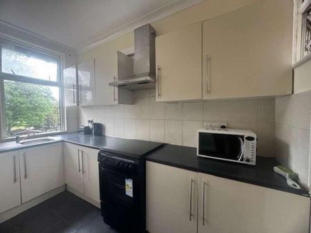 Park Avenue, Ilford, IG1 - Photo 3