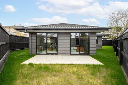 1/65 Crosby Road, Chartwell — - Photo 2