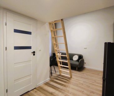 Przytulne mieszkanie z antresolą w centrum - Zdjęcie 3